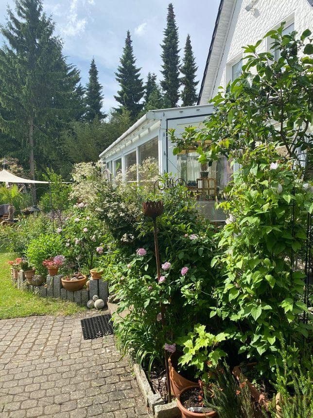 Predaj domu 142 m², pozemok 1.004 m², Celle, Dolné Sasko Predaj domu 142 m², pozemok 1.004 m², Celle, Dolné Sasko
