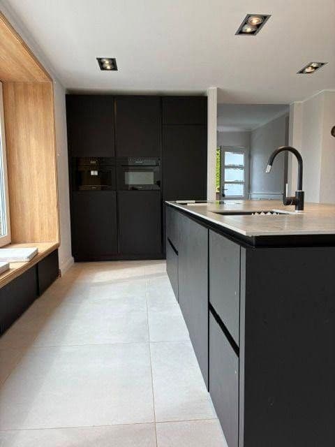 Prenájom domu 245 m², pozemok 980 m², Bad Oeynhausen, Severné Porýnie - Westfálsko Prenájom domu 245 m², pozemok 980 m², Bad Oeynhausen, Severné Porýnie - Westfálsko