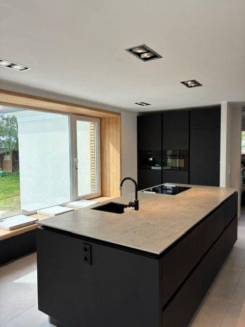 Prenájom domu 245 m², pozemok 980 m², Bad Oeynhausen, Severné Porýnie - Westfálsko Prenájom domu 245 m², pozemok 980 m², Bad Oeynhausen, Severné Porýnie - Westfálsko