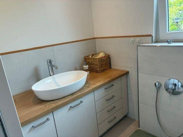 Prenájom domu 245 m², pozemok 980 m², Bad Oeynhausen, Severné Porýnie - Westfálsko Prenájom domu 245 m², pozemok 980 m², Bad Oeynhausen, Severné Porýnie - Westfálsko