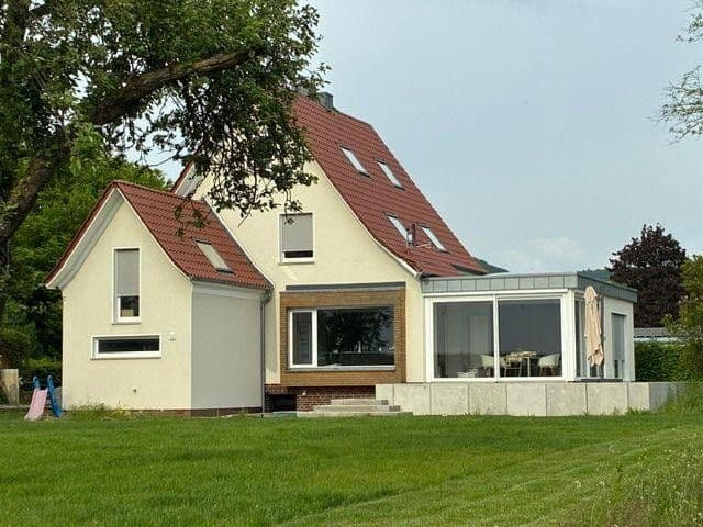 Prenájom domu 245 m², pozemok 980 m², Bad Oeynhausen, Severné Porýnie - Westfálsko Prenájom domu 245 m², pozemok 980 m², Bad Oeynhausen, Severné Porýnie - Westfálsko