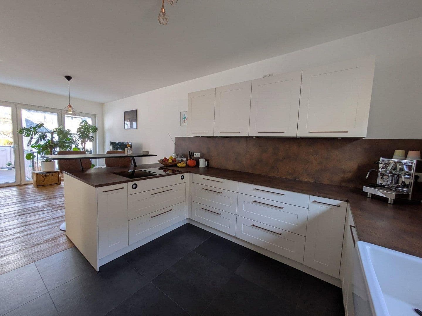 Predaj bytu 4-izbový 110 m², Friedrichsdorf, Hesensko Predaj bytu 4-izbový 110 m², Friedrichsdorf, Hesensko