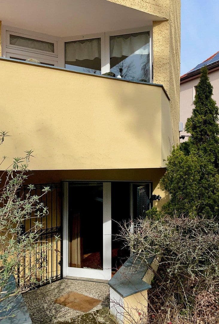 Predaj bytu 4-izbový 112 m², Berlin, Berlín Predaj bytu 4-izbový 112 m², Berlin, Berlín