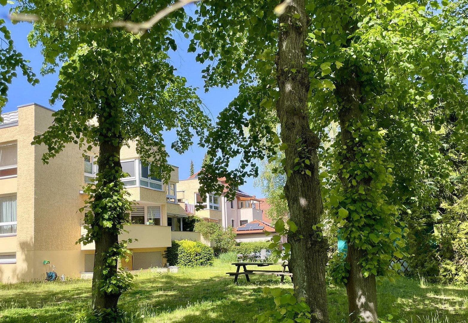 Predaj bytu 4-izbový 112 m², Berlin, Berlín Predaj bytu 4-izbový 112 m², Berlin, Berlín