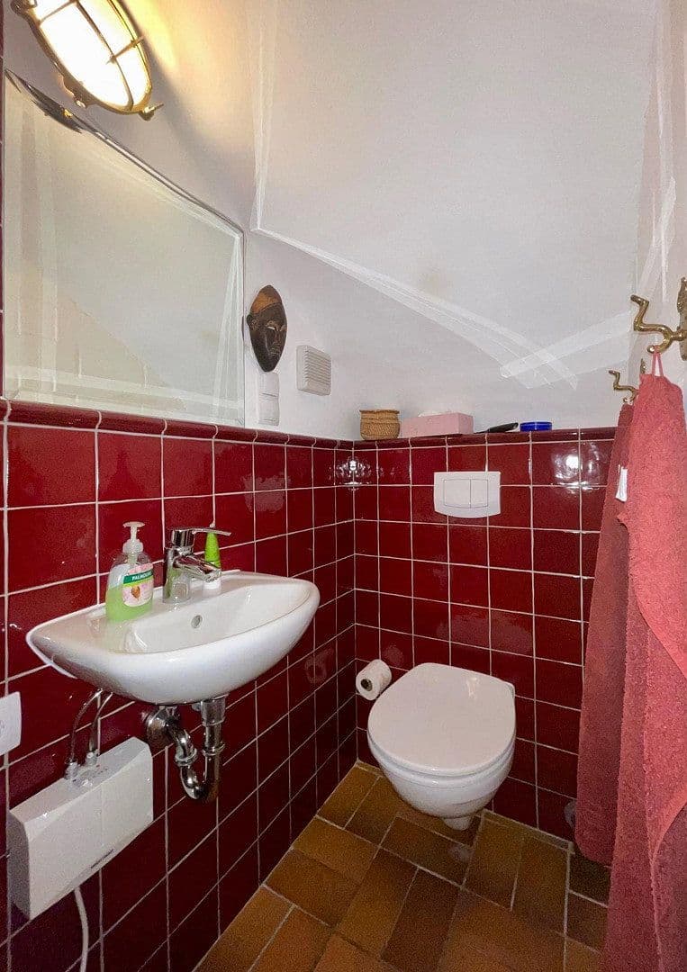 Predaj bytu 4-izbový 112 m², Berlin, Berlín Predaj bytu 4-izbový 112 m², Berlin, Berlín
