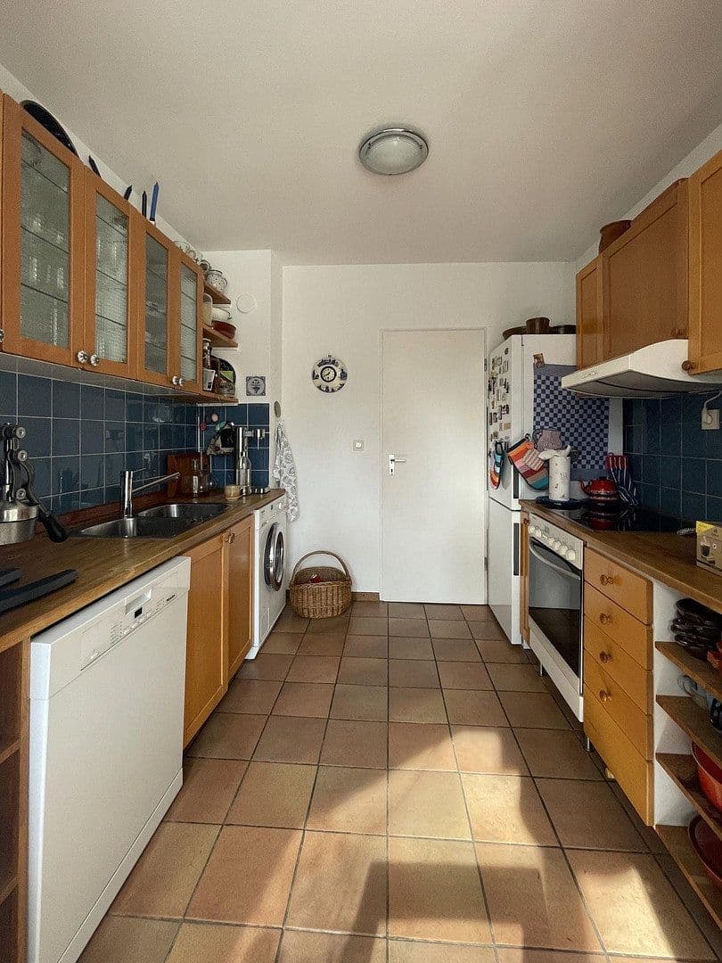 Predaj bytu 4-izbový 112 m², Berlin, Berlín Predaj bytu 4-izbový 112 m², Berlin, Berlín