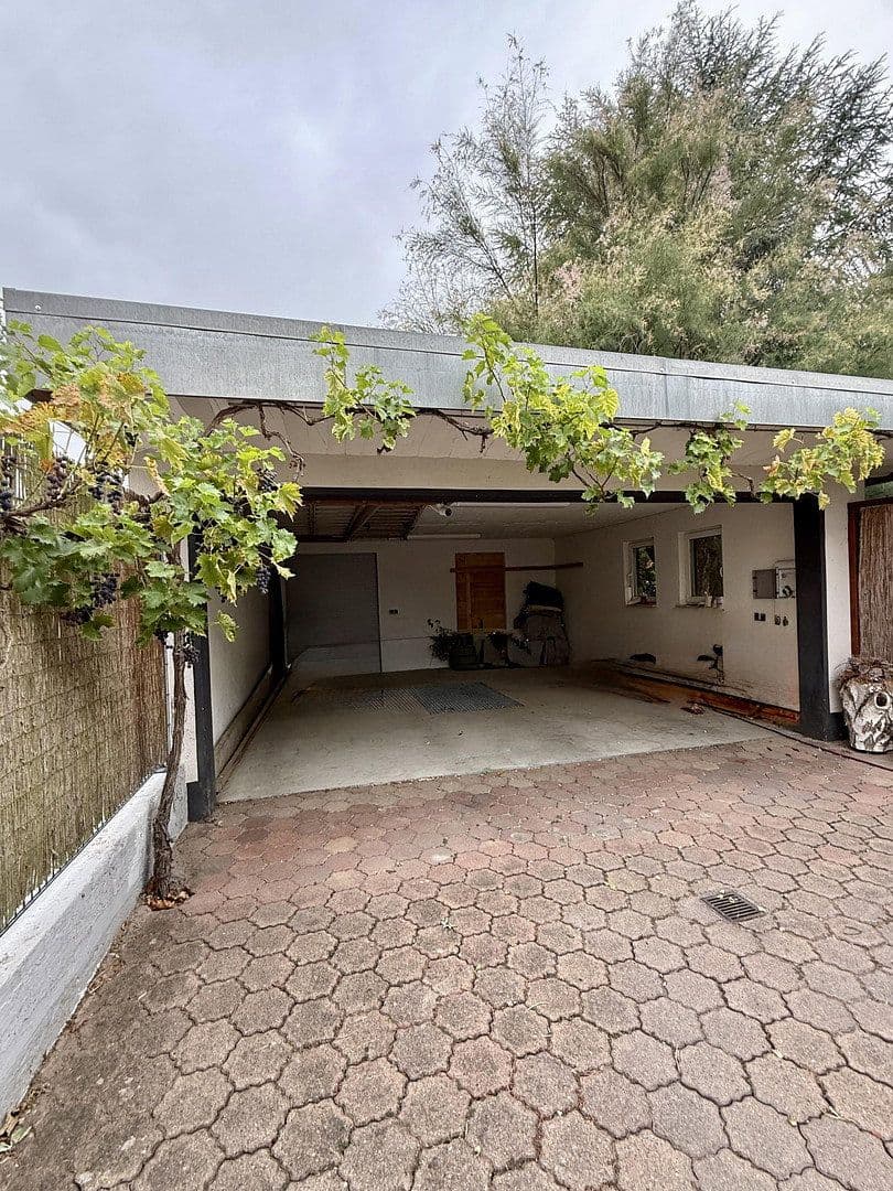 Predaj domu 340 m², pozemok 973 m², Rheinzabern, Porýnie-Falcko Predaj domu 340 m², pozemok 973 m², Rheinzabern, Porýnie-Falcko