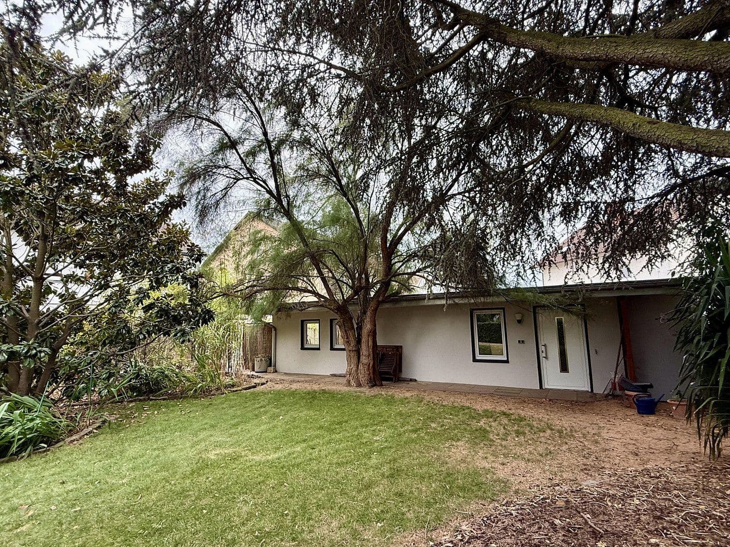 Predaj domu 340 m², pozemok 973 m², Rheinzabern, Porýnie-Falcko Predaj domu 340 m², pozemok 973 m², Rheinzabern, Porýnie-Falcko