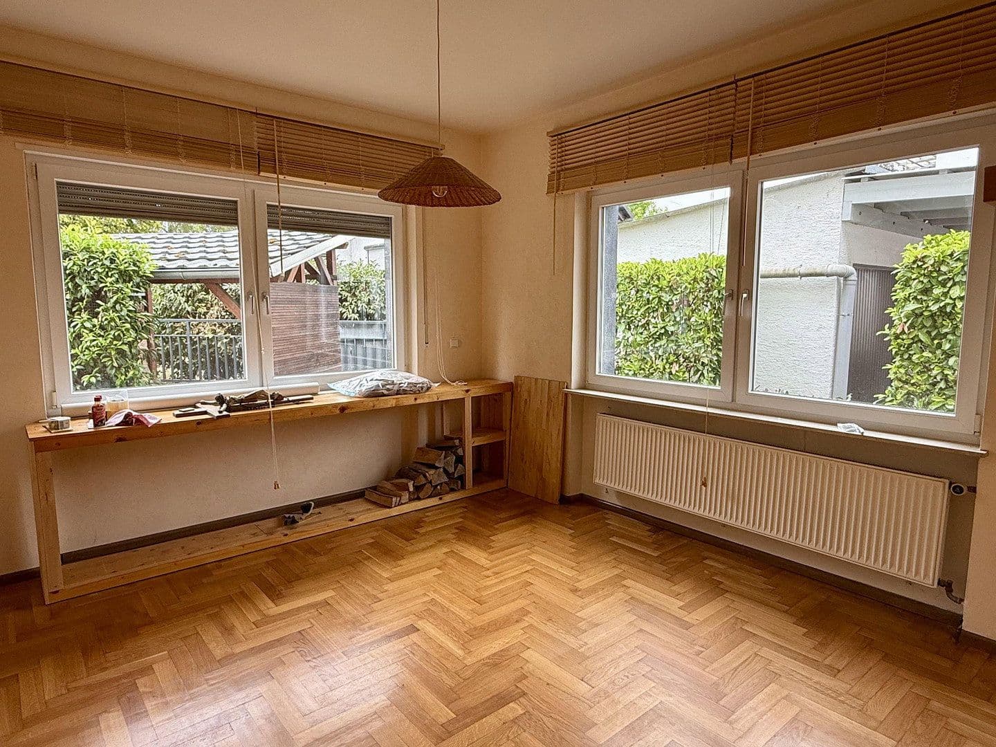Predaj domu 340 m², pozemok 973 m², Rheinzabern, Porýnie-Falcko Predaj domu 340 m², pozemok 973 m², Rheinzabern, Porýnie-Falcko