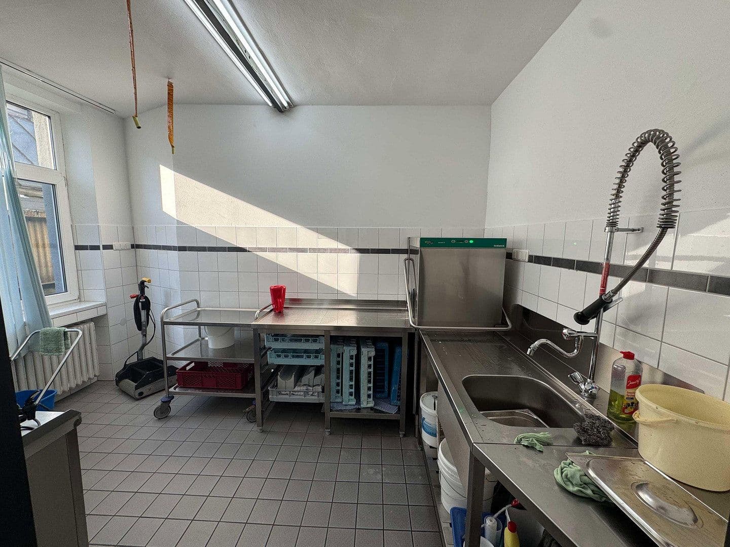 Predaj nebytového priestoru 4.000 m², Töging, Bavorsko Predaj nebytového priestoru 4.000 m², Töging, Bavorsko