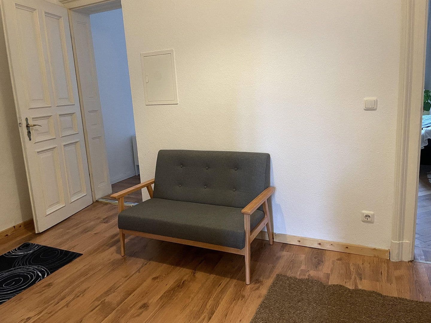 Prenájom bytu 3-izbový 100 m², Riemannstrasse 28, Leipzig, Sasko Prenájom bytu 3-izbový 100 m², Riemannstrasse 28, Leipzig, Sasko