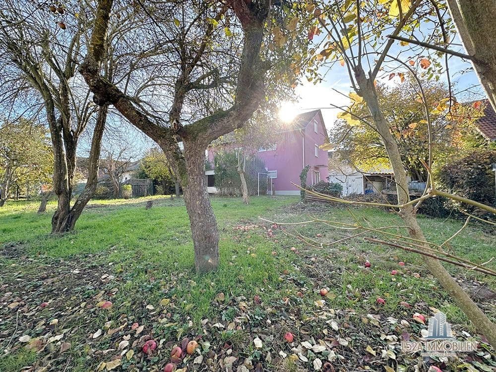 Predaj domu 185 m², pozemok 841 m², Külsheim, Bádensko-Wurttembersko Predaj domu 185 m², pozemok 841 m², Külsheim, Bádensko-Wurttembersko