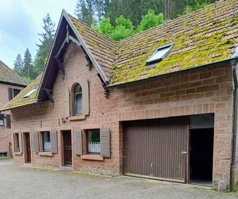 Predaj domu 520 m², pozemok 3.000 m², Sattelmühle 2, Esthal, Porýnie-Falcko Predaj domu 520 m², pozemok 3.000 m², Sattelmühle 2, Esthal, Porýnie-Falcko