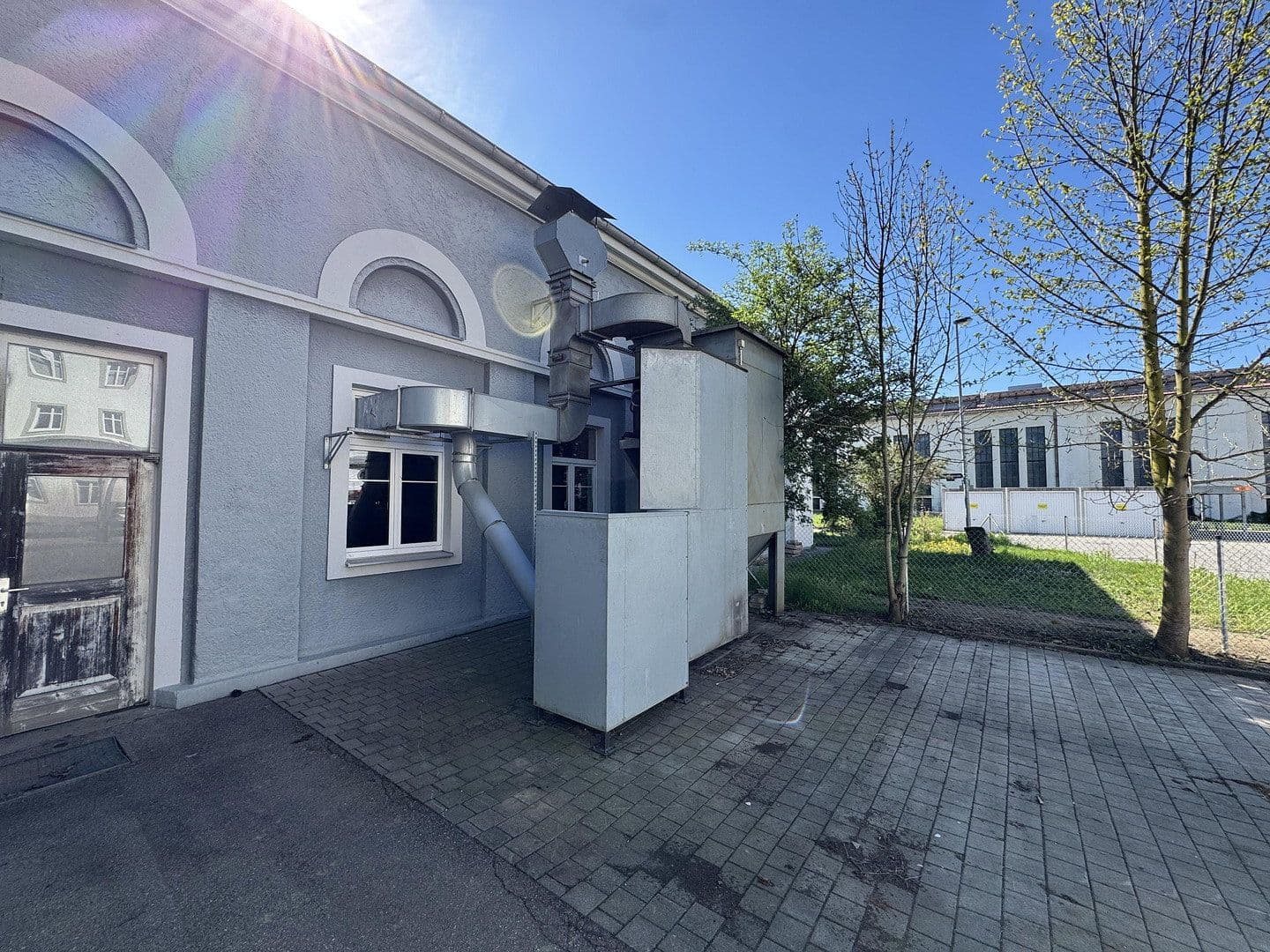 Prenájom nebytového priestoru 4.000 m², Töging, Bavorsko Prenájom nebytového priestoru 4.000 m², Töging, Bavorsko