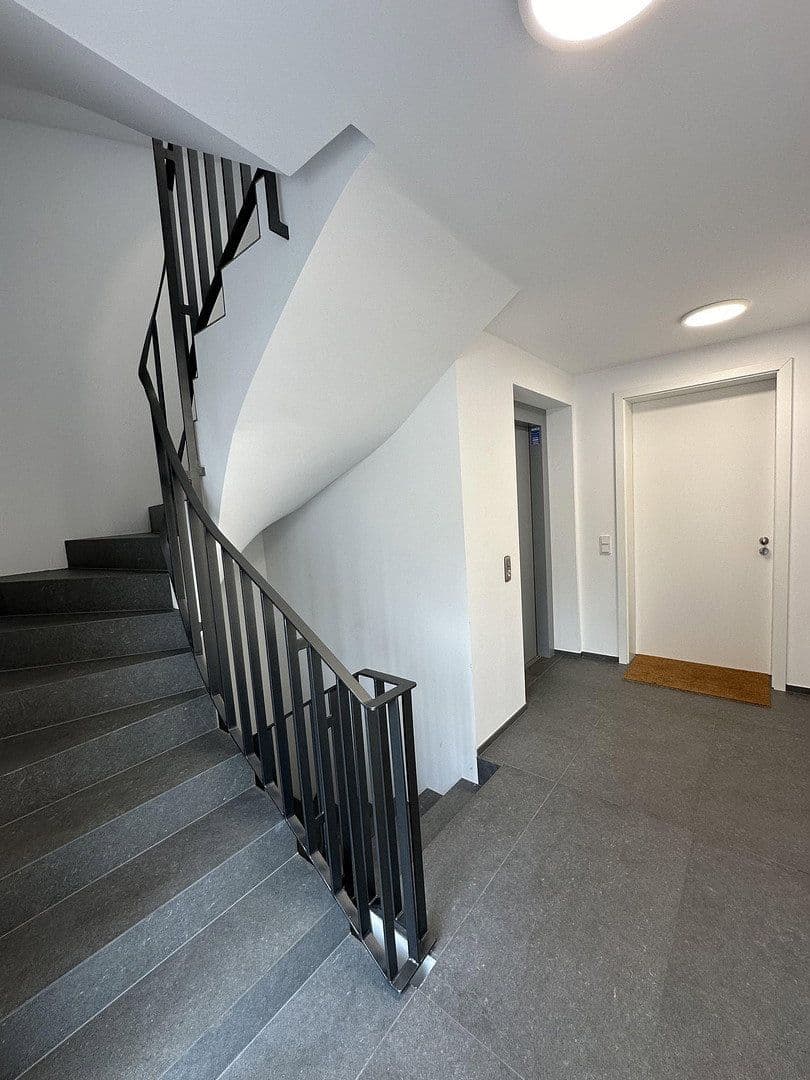 Predaj domu 315 m², pozemok 237 m², Köln, Severné Porýnie - Westfálsko Predaj domu 315 m², pozemok 237 m², Köln, Severné Porýnie - Westfálsko