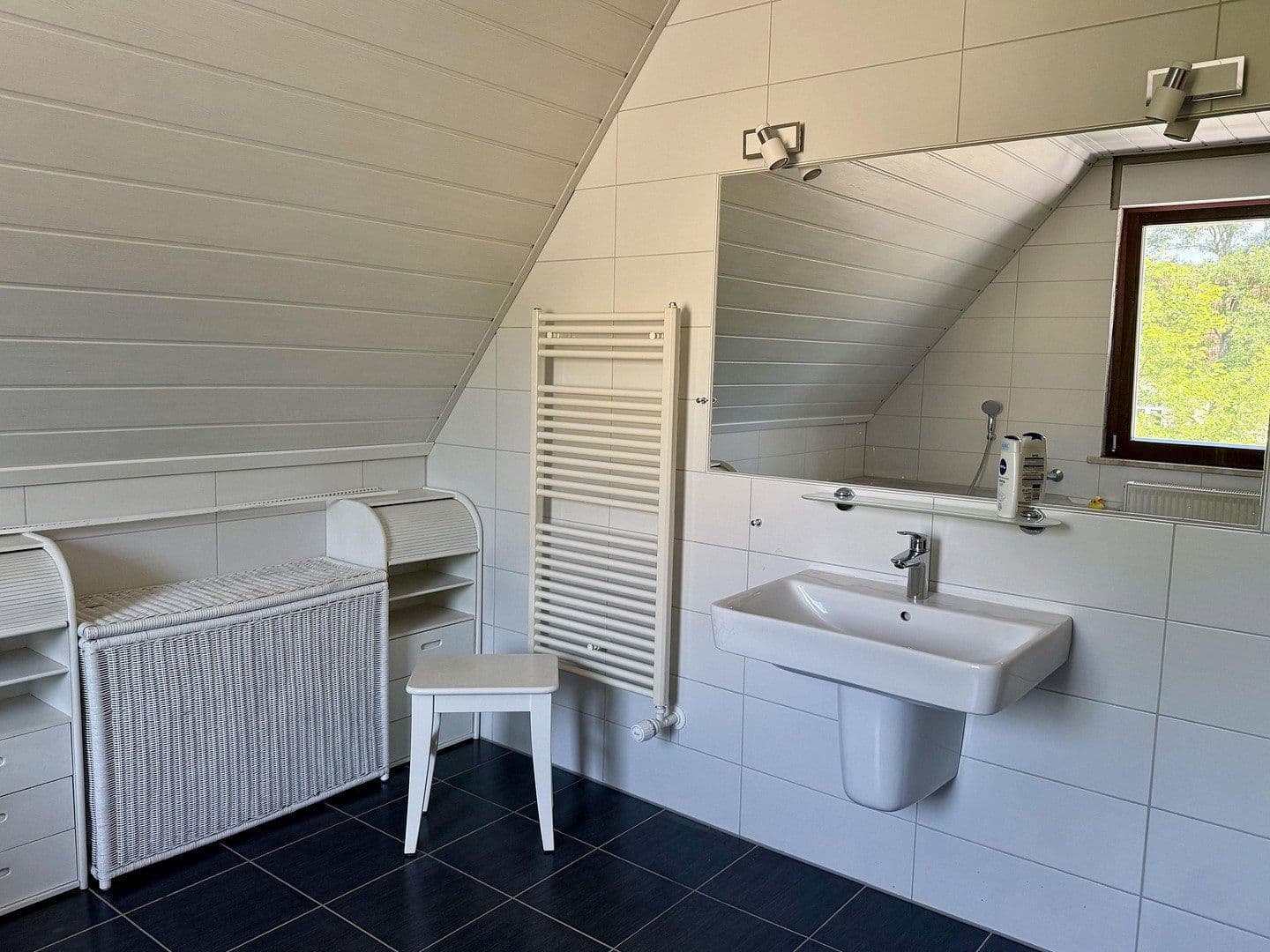 Predaj domu 231 m², pozemok 525 m², Dessau-Roßlau, Sasko-Anhaltsko Predaj domu 231 m², pozemok 525 m², Dessau-Roßlau, Sasko-Anhaltsko