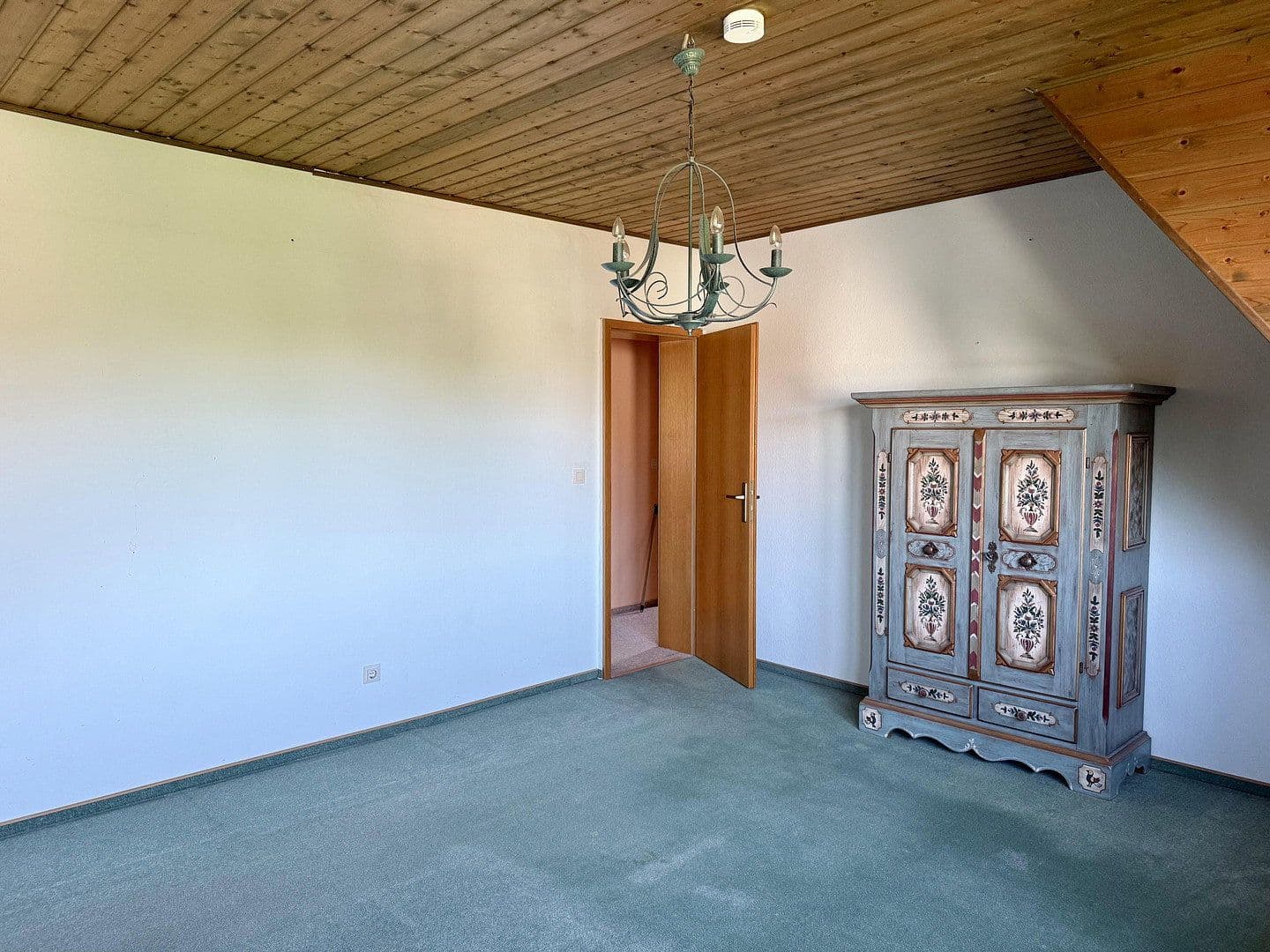 Predaj domu 231 m², pozemok 525 m², Dessau-Roßlau, Sasko-Anhaltsko Predaj domu 231 m², pozemok 525 m², Dessau-Roßlau, Sasko-Anhaltsko