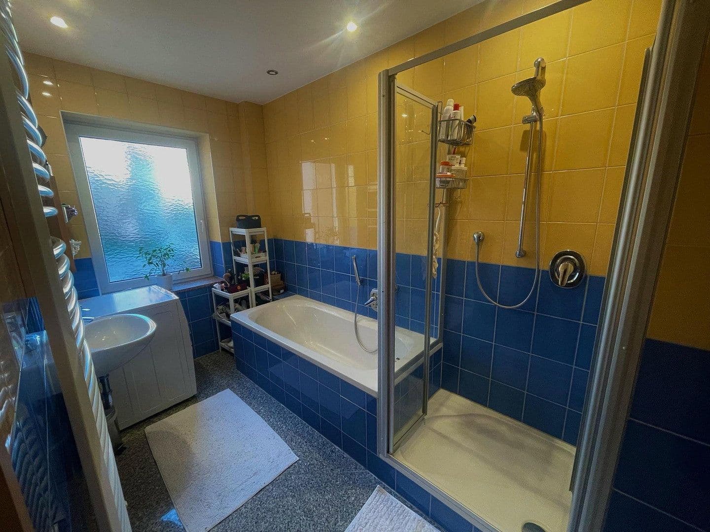 Prenájom bytu 2-izbový 64 m², Fürstenriederstraße 8, München, Bavorsko Prenájom bytu 2-izbový 64 m², Fürstenriederstraße 8, München, Bavorsko