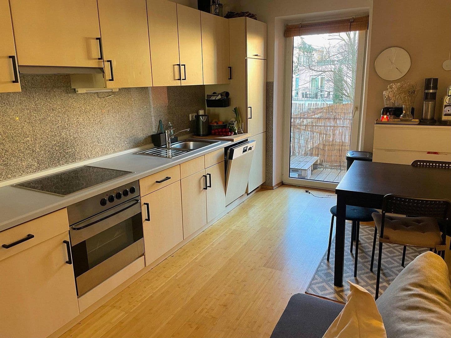 Prenájom bytu 2-izbový 64 m², Fürstenriederstraße 8, München, Bavorsko Prenájom bytu 2-izbový 64 m², Fürstenriederstraße 8, München, Bavorsko