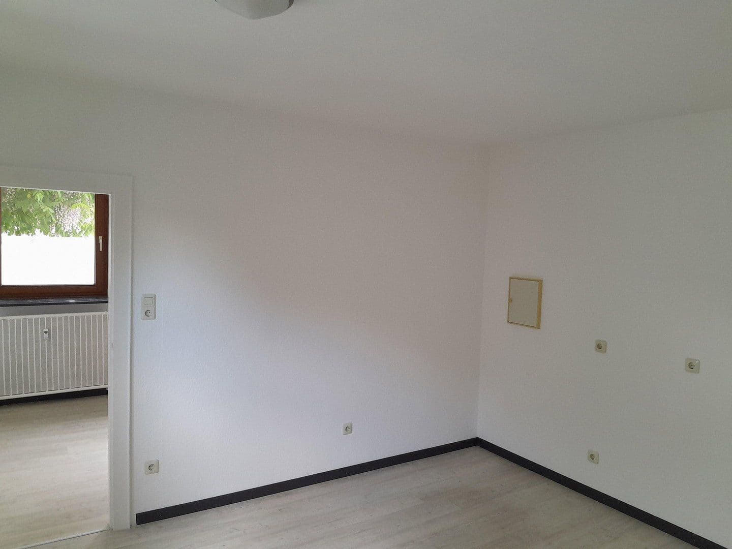 Prenájom kancelárie 49 m², Dieburg, Hesensko Prenájom kancelárie 49 m², Dieburg, Hesensko