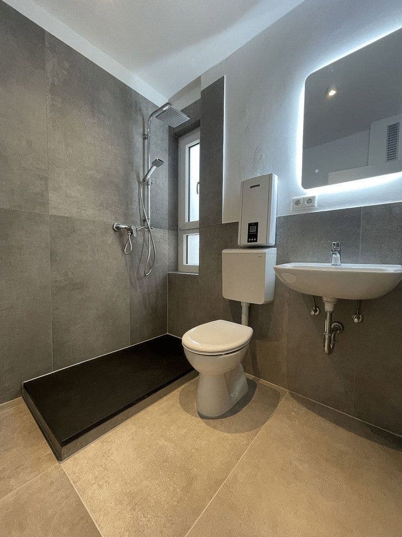 Prenájom bytu 1-izbový 30 m², Nürnberg, Bavorsko Prenájom bytu 1-izbový 30 m², Nürnberg, Bavorsko