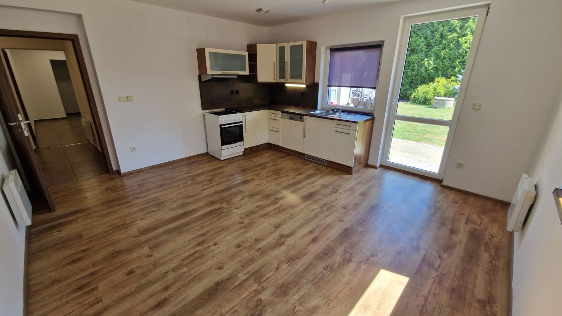 Prenájom bytu 3-izbový 68 m², Ke Kaštanům, Bořanovice, Středočeský kraj Prenájom bytu 3-izbový 68 m², Ke Kaštanům, Bořanovice, Středočeský kraj