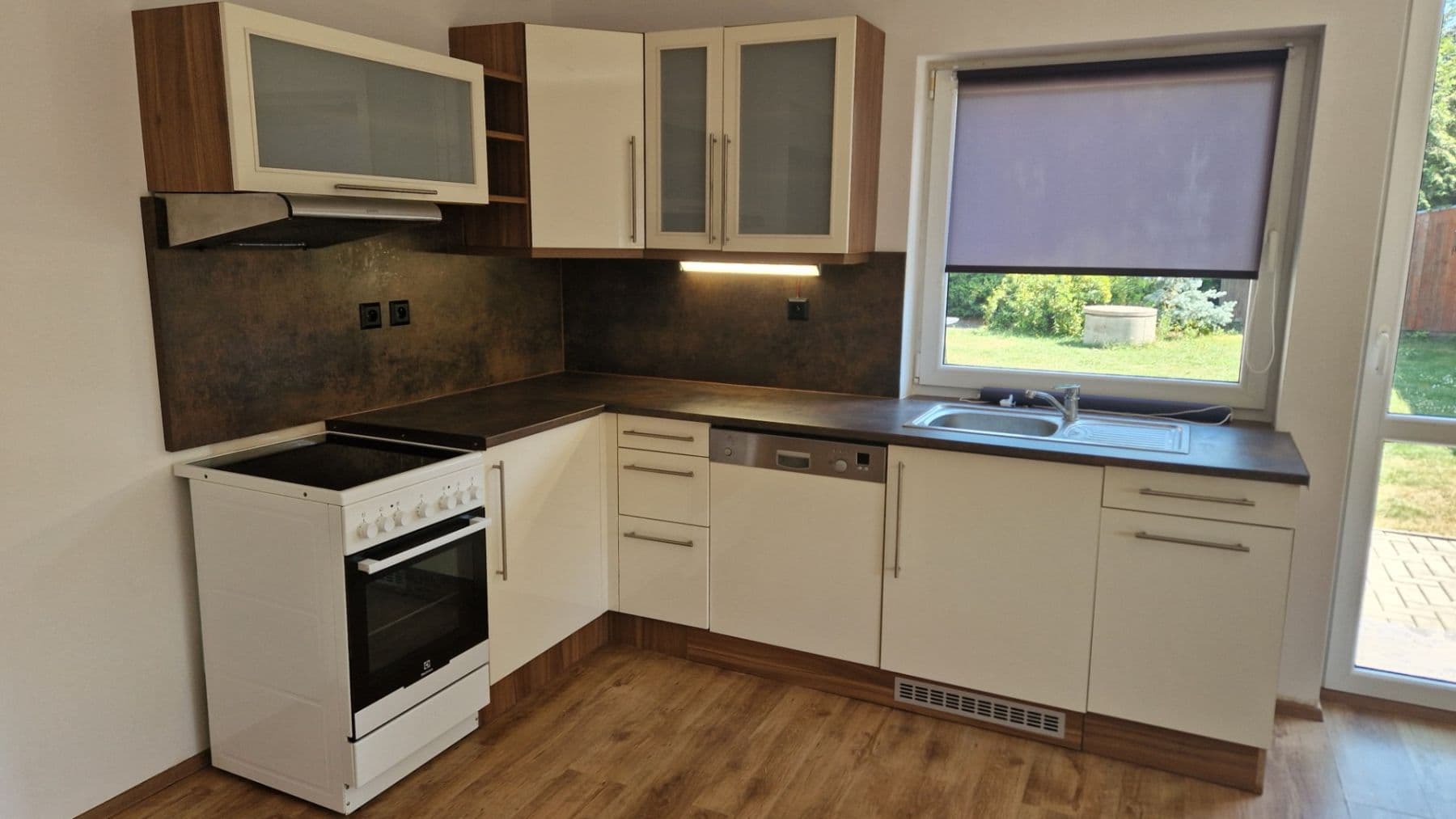 Prenájom bytu 3-izbový 68 m², Ke Kaštanům, Bořanovice, Středočeský kraj Prenájom bytu 3-izbový 68 m², Ke Kaštanům, Bořanovice, Středočeský kraj