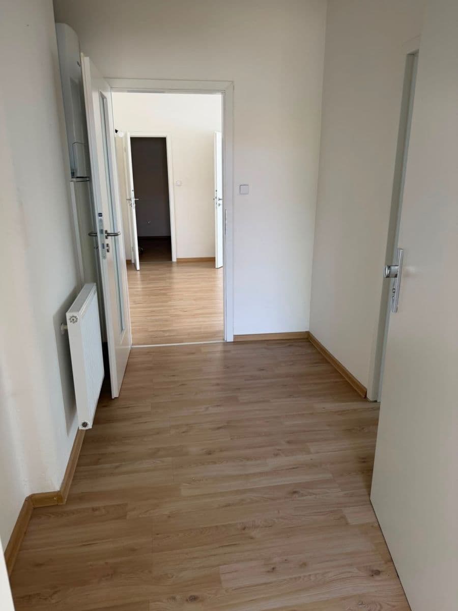 Prenájom bytu 2-izbový 45 m², Třebovská, Ústí nad Orlicí, Pardubický kraj Prenájom bytu 2-izbový 45 m², Třebovská, Ústí nad Orlicí, Pardubický kraj