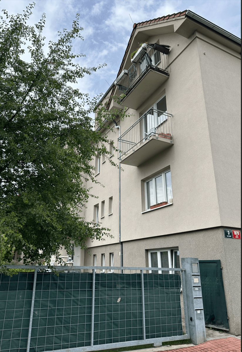 Prenájom bytu 3-izbový 91 m², Na Šedivé, Praha, Praha Prenájom bytu 3-izbový 91 m², Na Šedivé, Praha, Praha