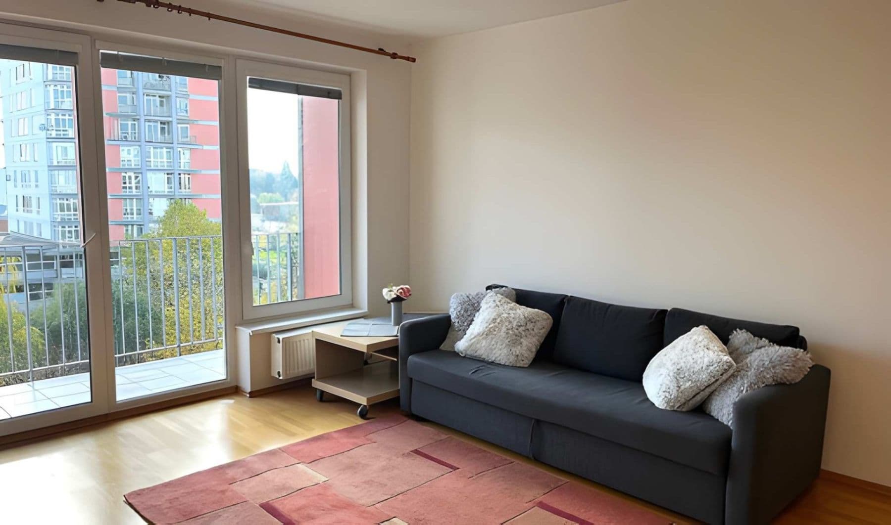 Prenájom bytu 1-izbový 42 m², Názovská, Praha, Praha Prenájom bytu 1-izbový 42 m², Názovská, Praha, Praha