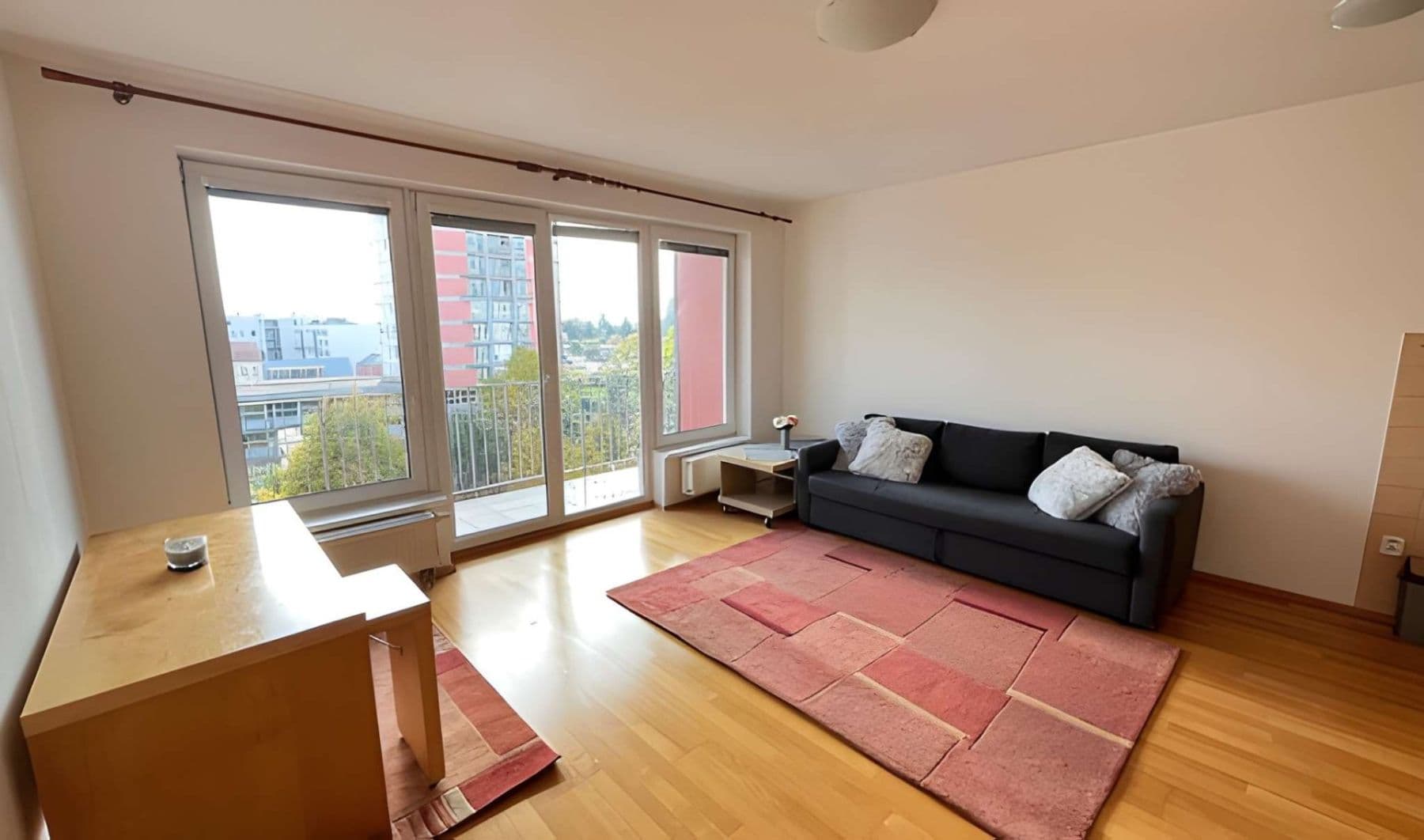 Prenájom bytu 1-izbový 42 m², Názovská, Praha, Praha Prenájom bytu 1-izbový 42 m², Názovská, Praha, Praha