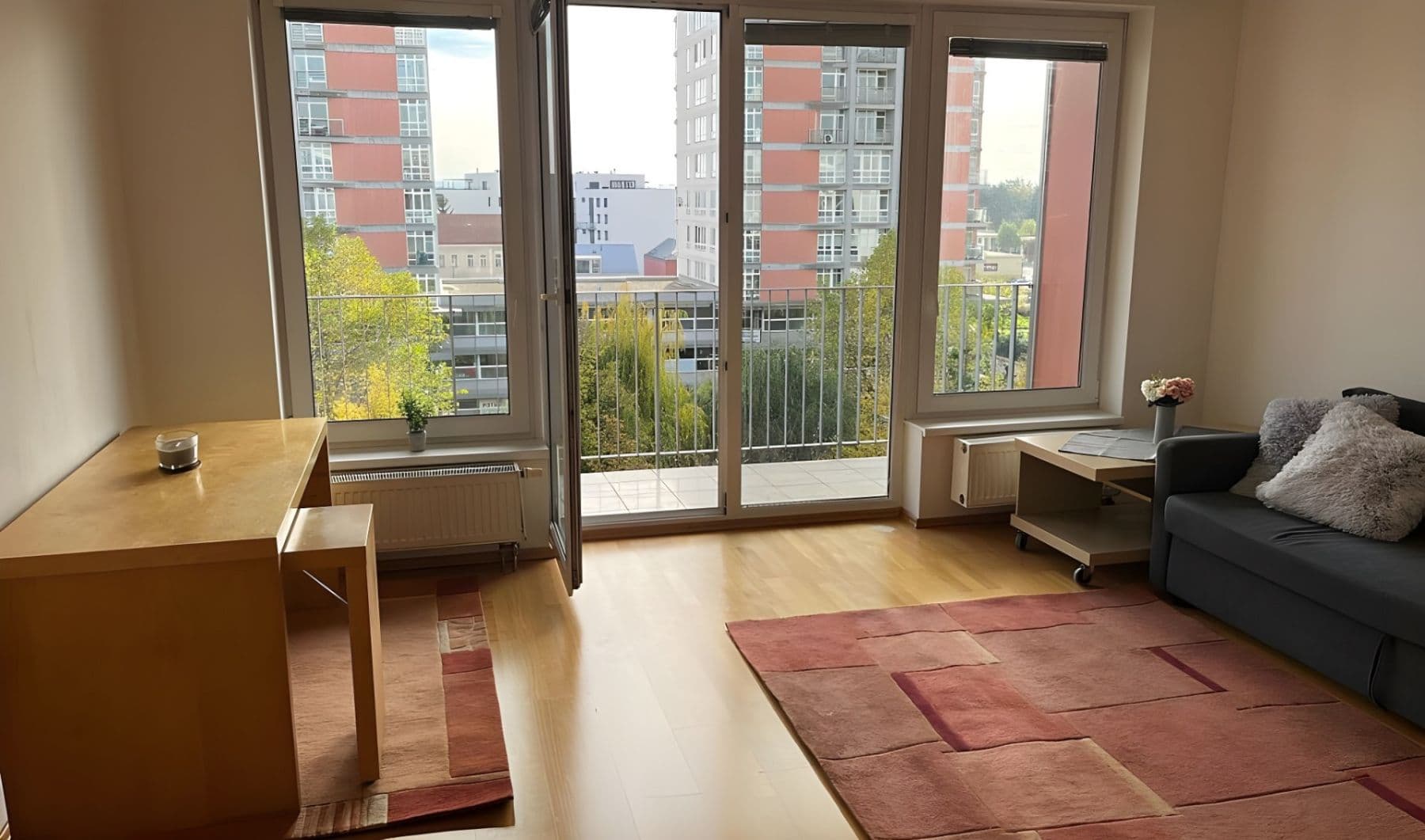 Prenájom bytu 1-izbový 42 m², Názovská, Praha, Praha Prenájom bytu 1-izbový 42 m², Názovská, Praha, Praha