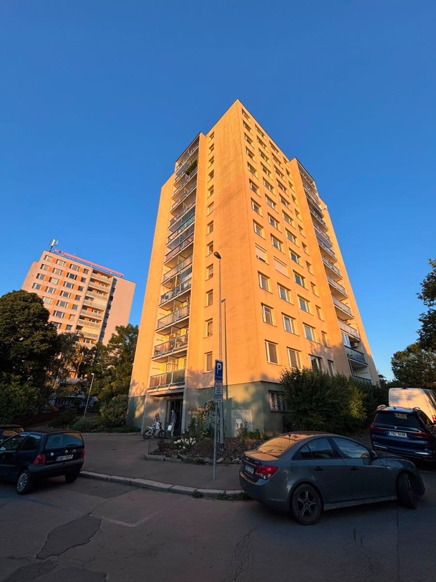 Prenájom bytu 1-izbový 33 m², Bramboříková, Praha, Praha Prenájom bytu 1-izbový 33 m², Bramboříková, Praha, Praha