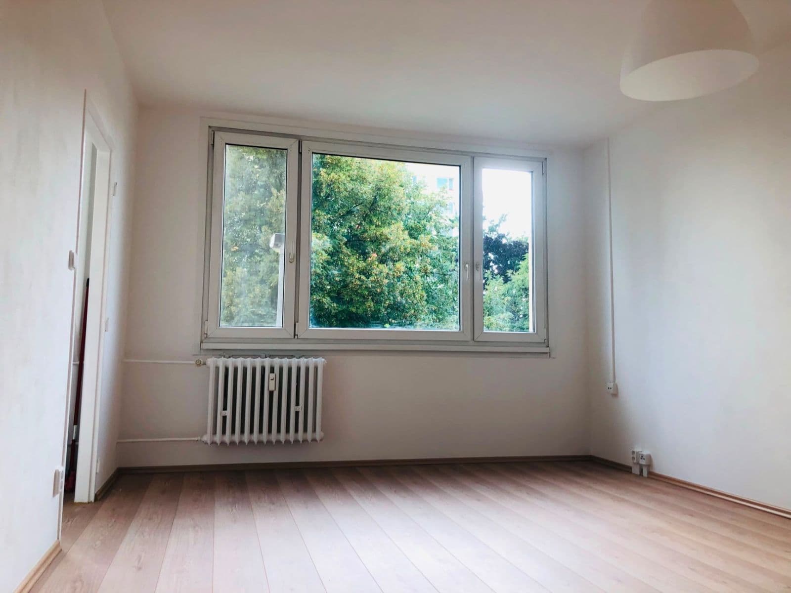 Prenájom bytu 1-izbový 33 m², Bramboříková, Praha, Praha Prenájom bytu 1-izbový 33 m², Bramboříková, Praha, Praha