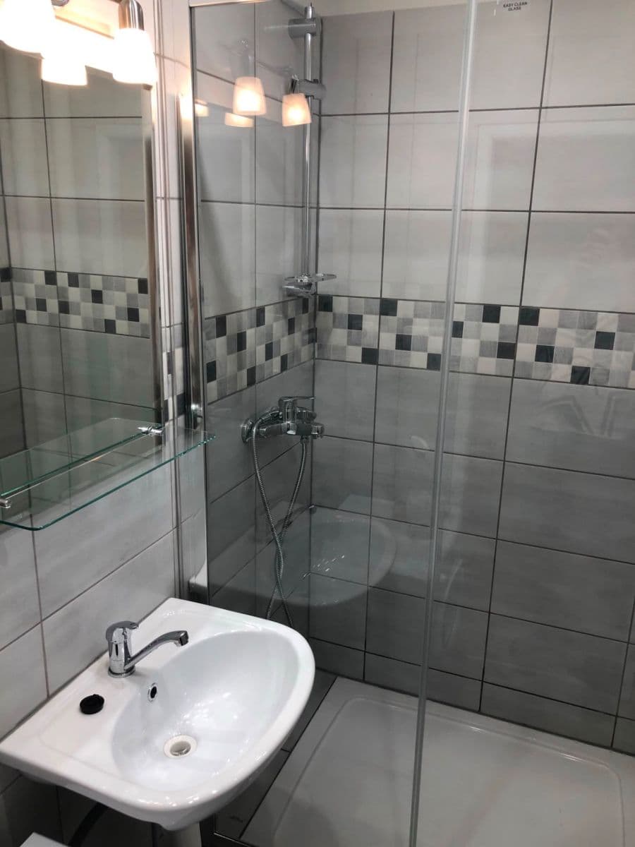 Prenájom bytu 1-izbový 33 m², Bramboříková, Praha, Praha Prenájom bytu 1-izbový 33 m², Bramboříková, Praha, Praha