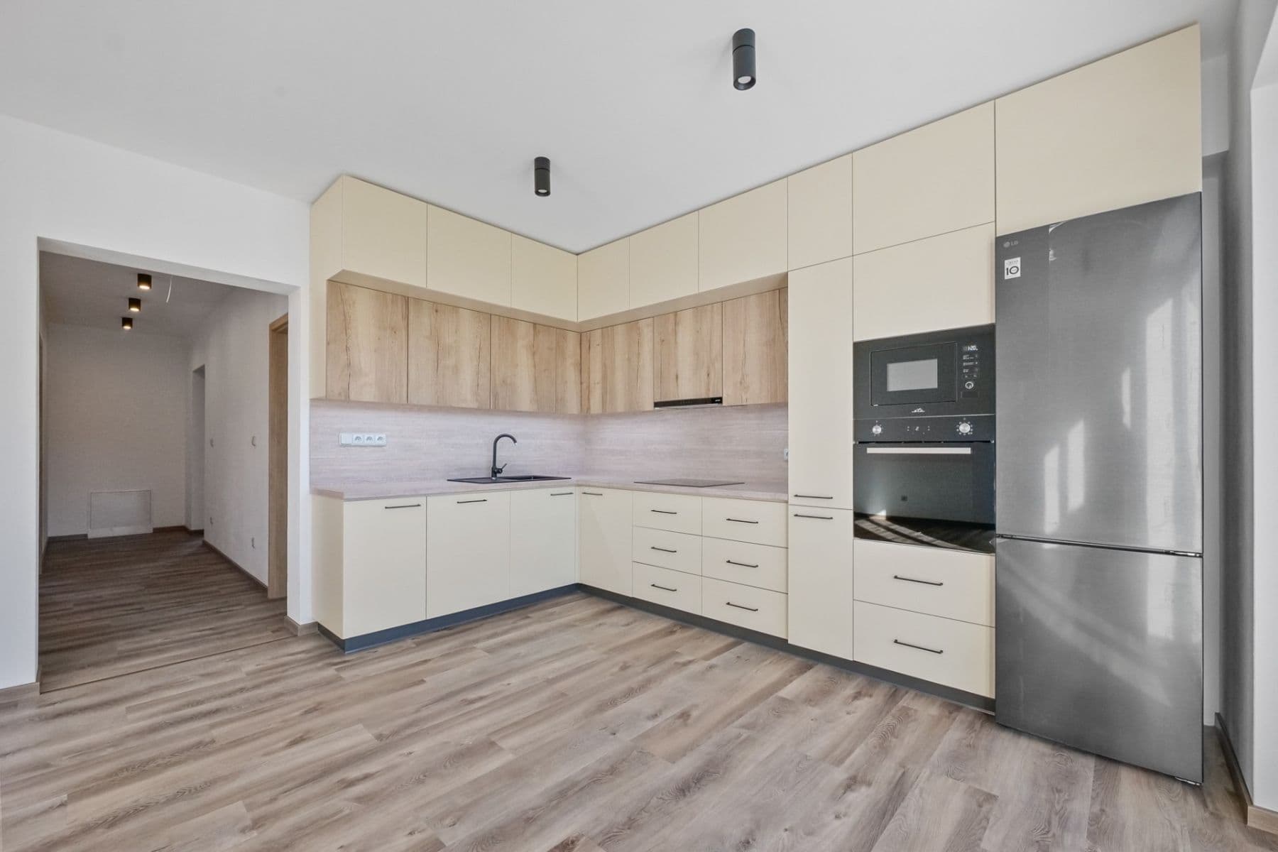 Predaj bytu 5-izbový 126 m², Vidče, Zlínský kraj Predaj bytu 5-izbový 126 m², Vidče, Zlínský kraj