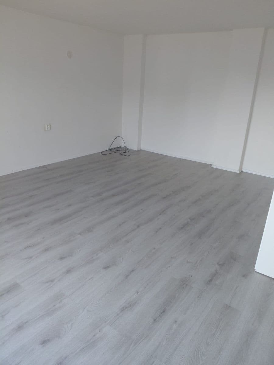 Prenájom bytu 2-izbový 93 m², Třebízského, Sadská, Středočeský kraj Prenájom bytu 2-izbový 93 m², Třebízského, Sadská, Středočeský kraj