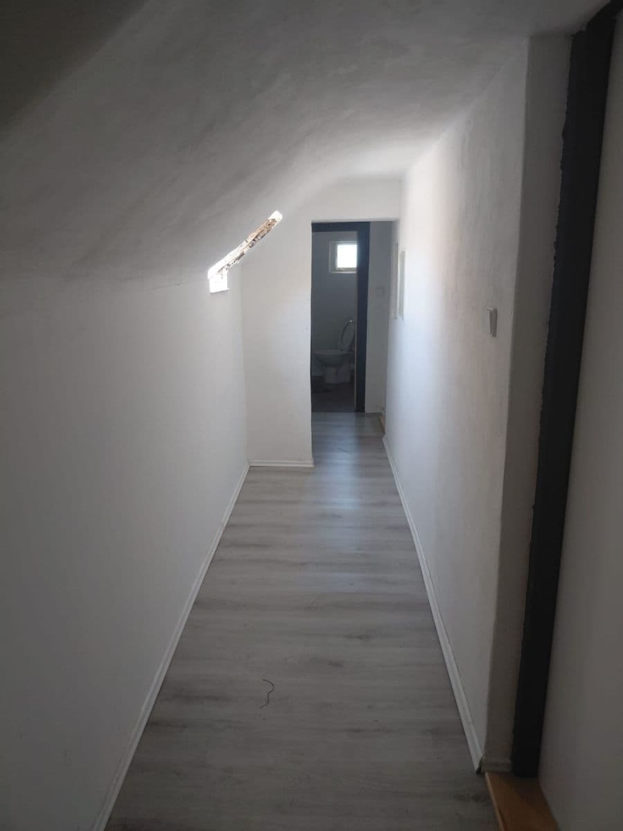 Prenájom bytu 2-izbový 93 m², Třebízského, Sadská, Středočeský kraj Prenájom bytu 2-izbový 93 m², Třebízského, Sadská, Středočeský kraj