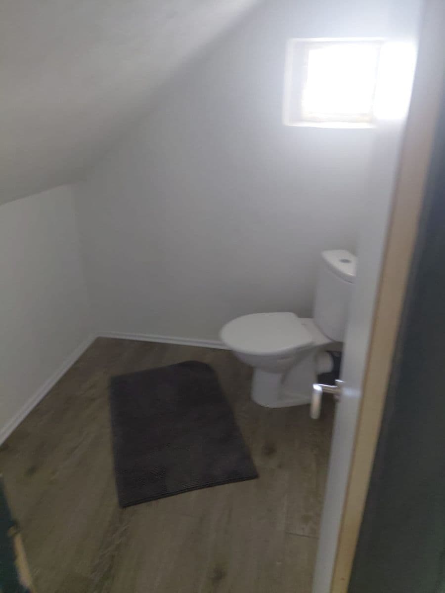 Prenájom bytu 2-izbový 93 m², Třebízského, Sadská, Středočeský kraj Prenájom bytu 2-izbový 93 m², Třebízského, Sadská, Středočeský kraj