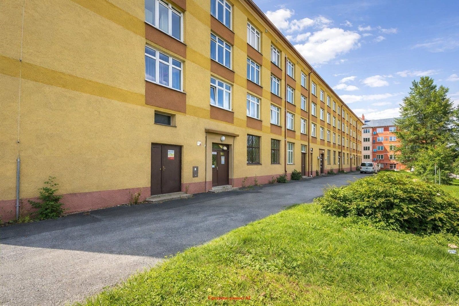 Prenájom bytu 3-izbový 75 m², Čapkova, Karviná, Moravskoslezský kraj Prenájom bytu 3-izbový 75 m², Čapkova, Karviná, Moravskoslezský kraj
