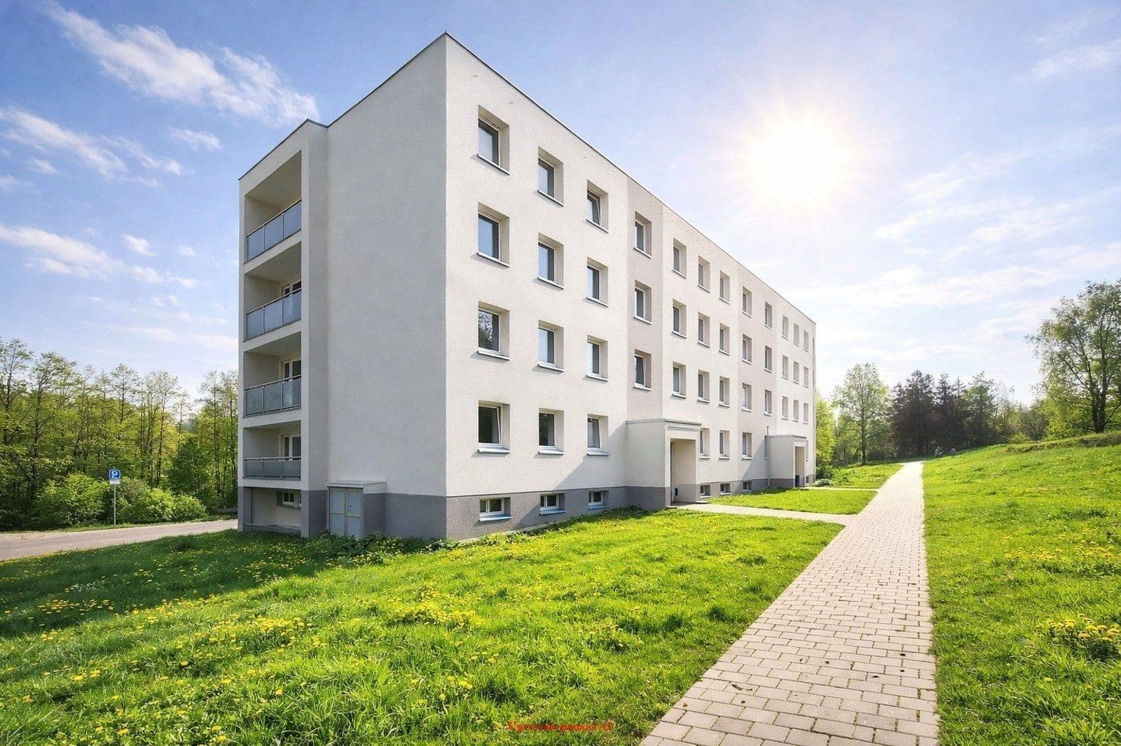 Prenájom bytu 4-izbový 86 m², Okružní, Karviná, Moravskoslezský kraj Prenájom bytu 4-izbový 86 m², Okružní, Karviná, Moravskoslezský kraj
