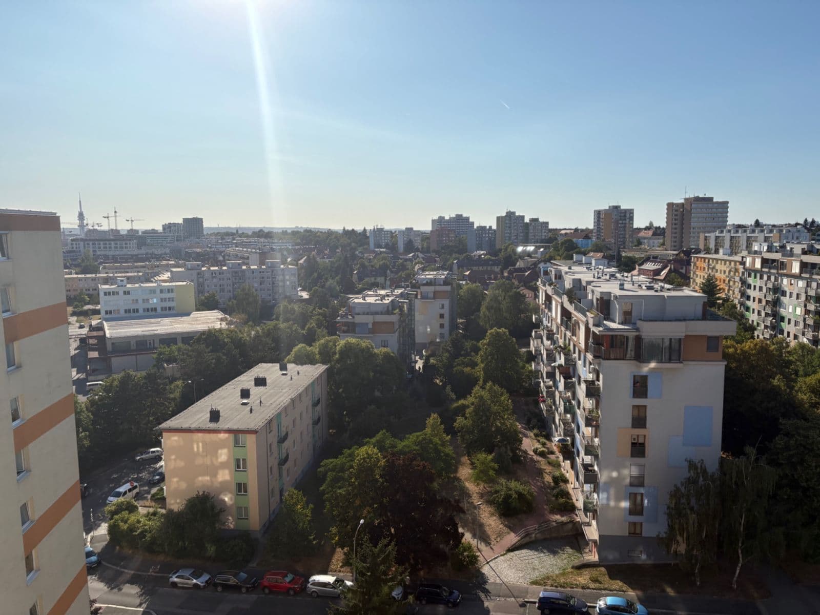 Prenájom bytu 3-izbový 85 m², Pod Lipami, Praha, Praha Prenájom bytu 3-izbový 85 m², Pod Lipami, Praha, Praha