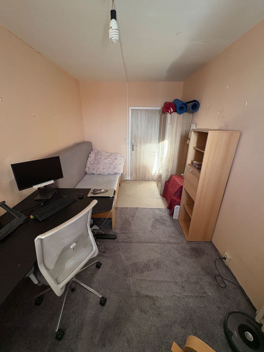 Prenájom bytu 3-izbový 85 m², Pod Lipami, Praha, Praha Prenájom bytu 3-izbový 85 m², Pod Lipami, Praha, Praha