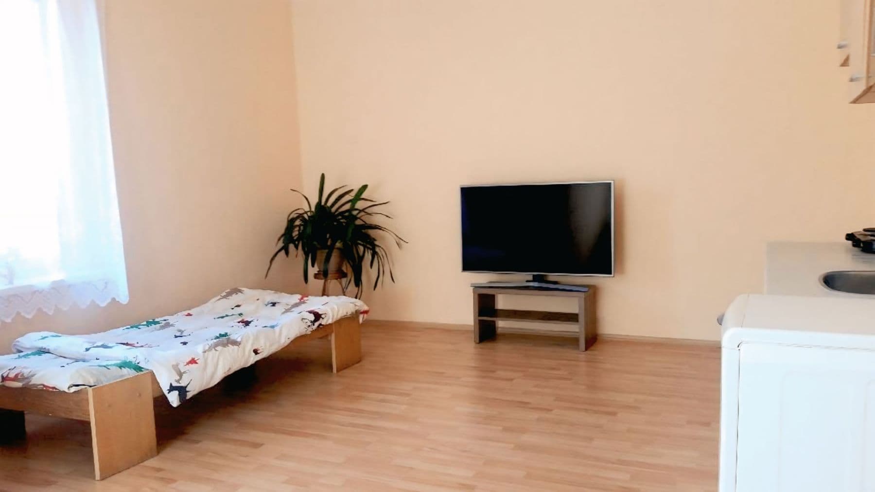 Prenájom bytu Garsoniéra 30 m², Čimická, Praha, Praha Prenájom bytu Garsoniéra 30 m², Čimická, Praha, Praha