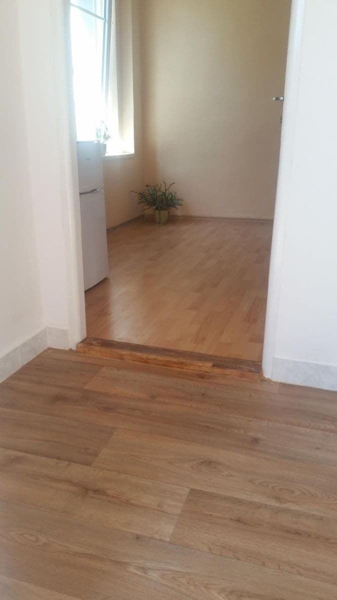 Prenájom bytu Garsoniéra 30 m², Čimická, Praha, Praha Prenájom bytu Garsoniéra 30 m², Čimická, Praha, Praha
