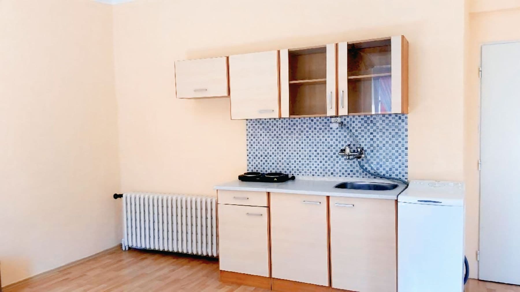 Prenájom bytu Garsoniéra 30 m², Čimická, Praha, Praha Prenájom bytu Garsoniéra 30 m², Čimická, Praha, Praha