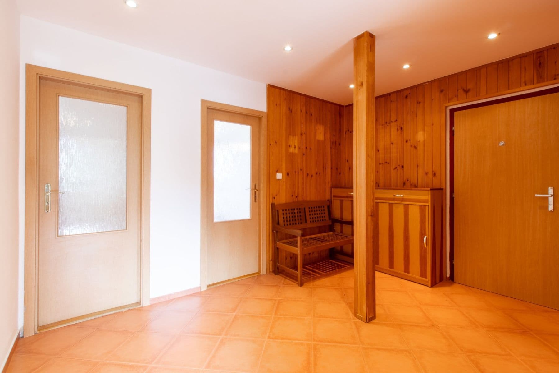 Prenájom bytu 3-izbový 70 m², Na Komořsku, Praha, Praha Prenájom bytu 3-izbový 70 m², Na Komořsku, Praha, Praha