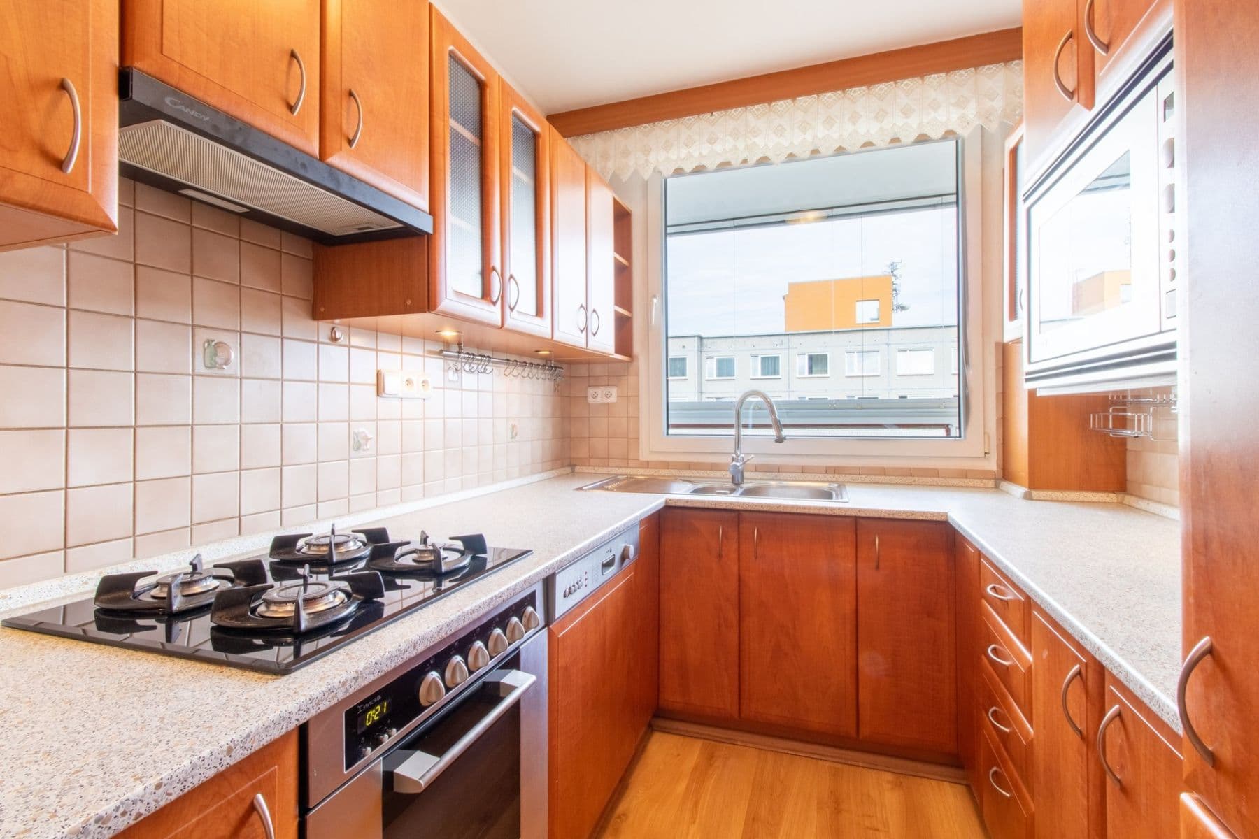 Prenájom bytu 3-izbový 70 m², Na Komořsku, Praha, Praha Prenájom bytu 3-izbový 70 m², Na Komořsku, Praha, Praha