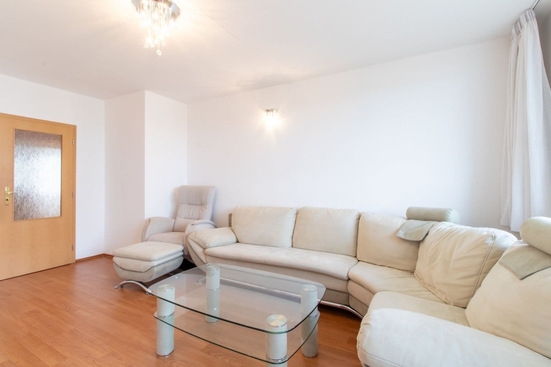 Prenájom bytu 3-izbový 70 m², Na Komořsku, Praha, Praha Prenájom bytu 3-izbový 70 m², Na Komořsku, Praha, Praha