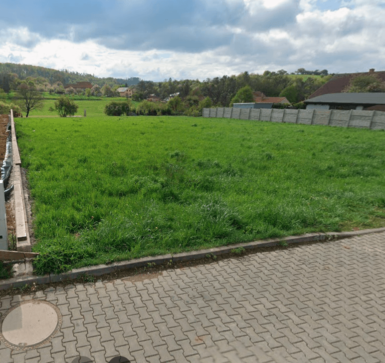 Predaj pozemku 750 m², Malá Lhota, Jihomoravský kraj Predaj pozemku 750 m², Malá Lhota, Jihomoravský kraj